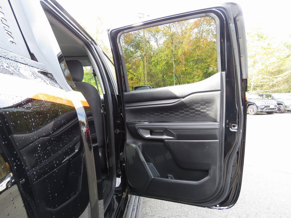 Used 2025 Ford Ranger XLT image 16