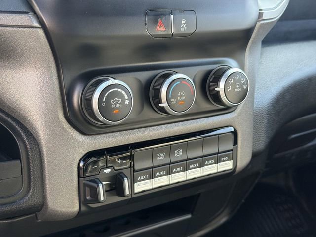 Used 2022 RAM 5500 Tradesman RWD image 34