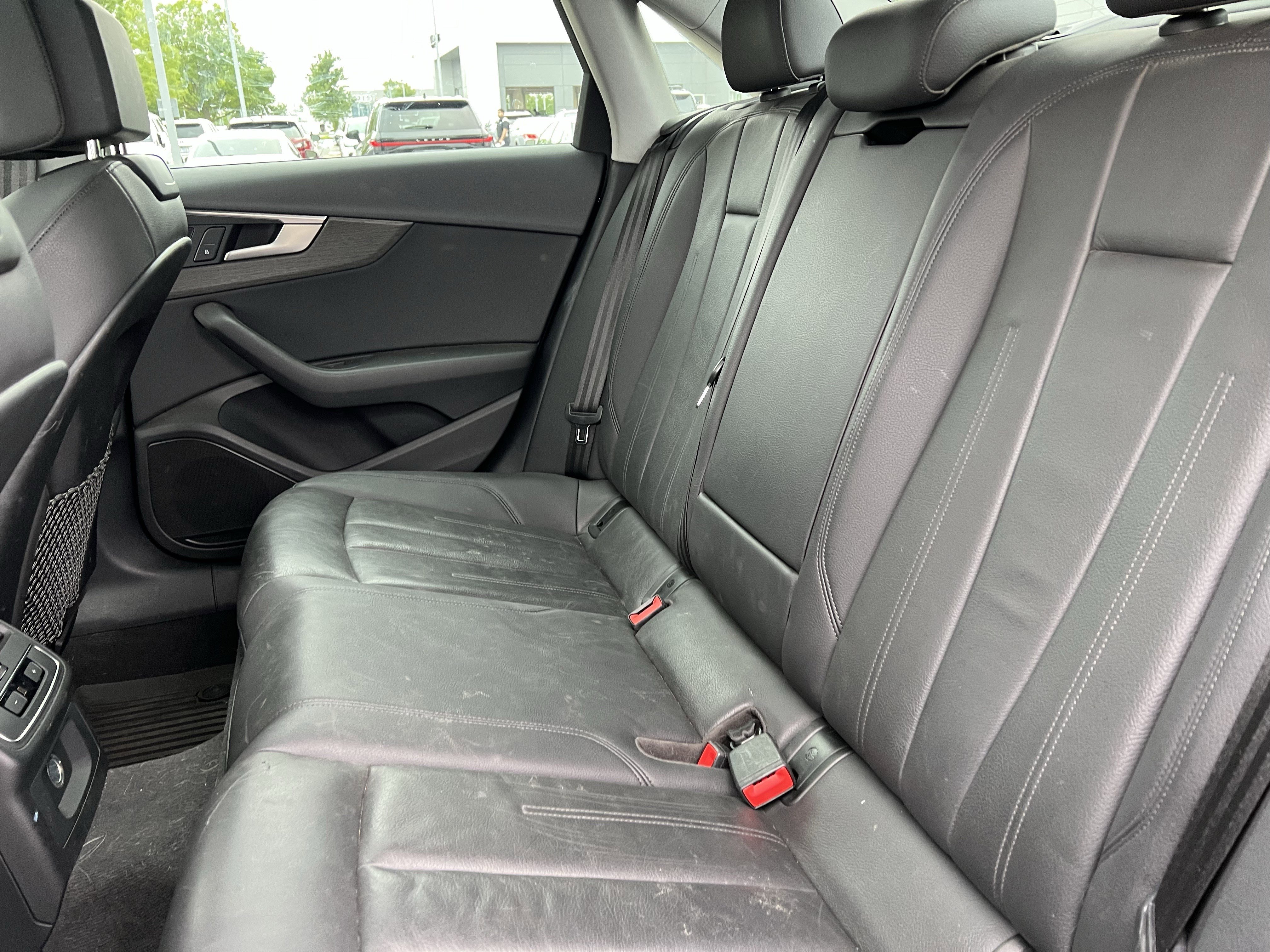 Used 2019 Audi A4 2.0T Premium FWD image 33