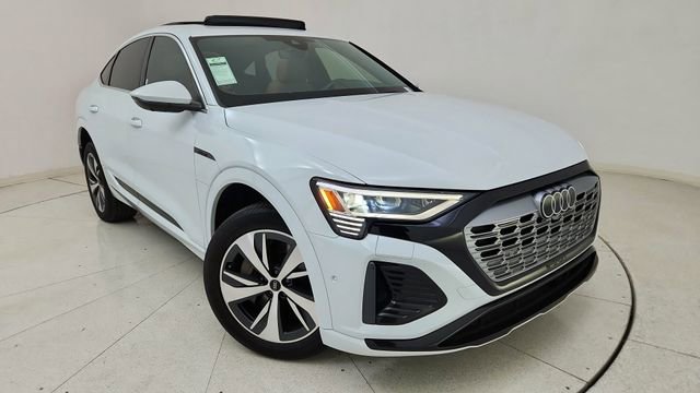 Used 2024 Audi Q8 e-tron Premium Plus w/ Premium Plus Package