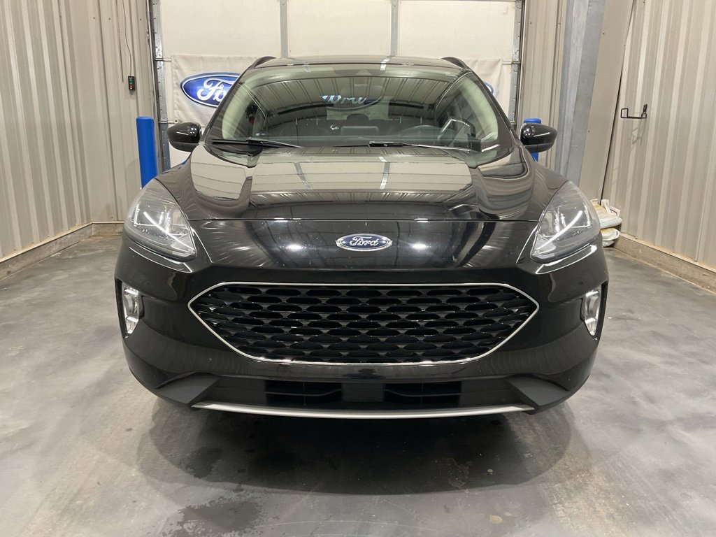 Used 2020 Ford Escape SEL image 2
