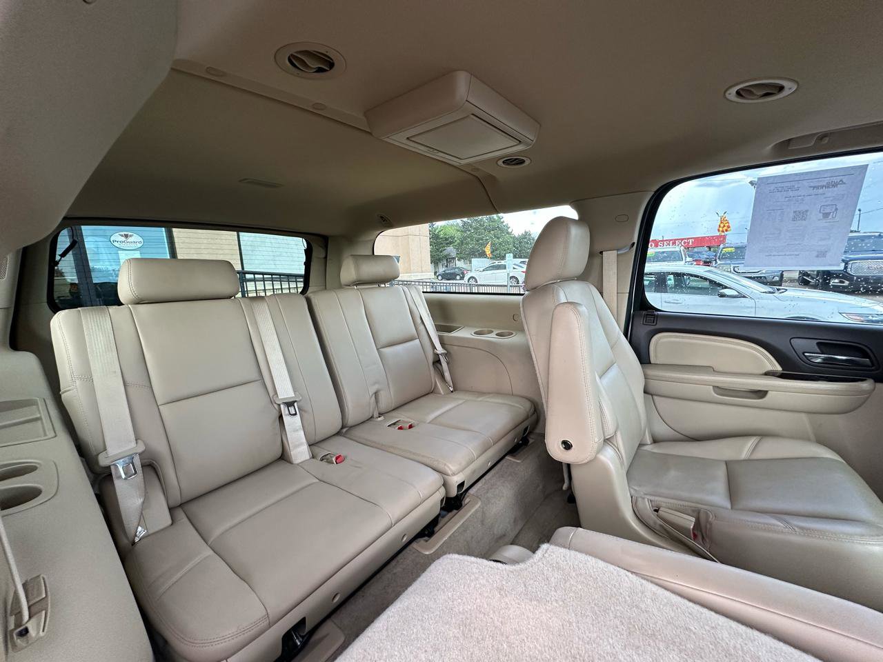 Used 2014 GMC Yukon XL Denali image 22