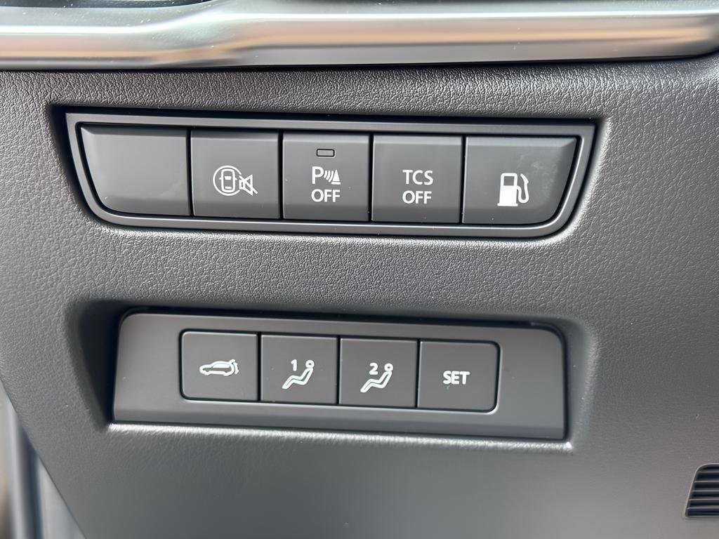 Used 2025 MAZDA CX-70 Plug-In Hybrid w/ Premium Plus image 24