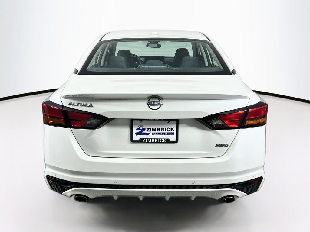 Used 2025 Nissan Altima 2.5 SV w/ SV Special Edition Package AWD/4WD image 6