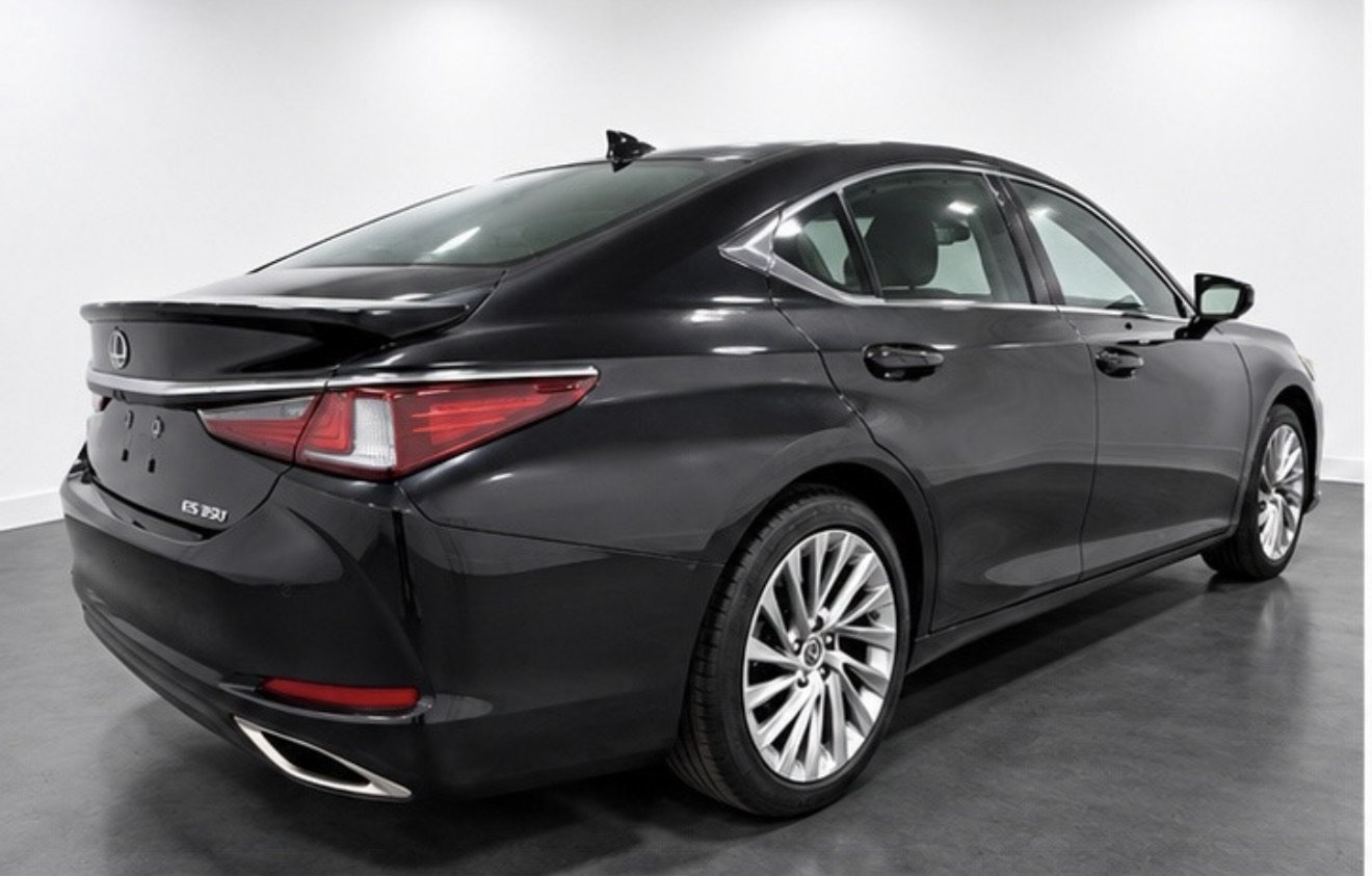Used 2023 Lexus ES 350 Ultra Luxury w/ Accessory Package (Z2) FWD image 4