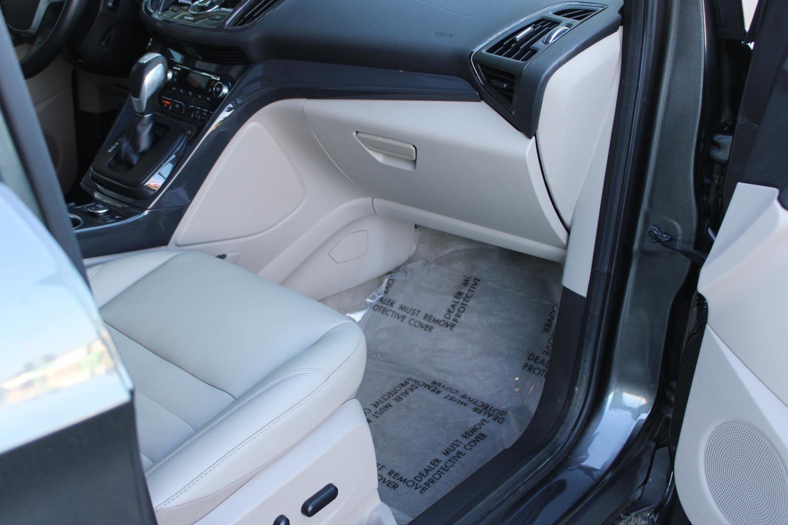 Used 2015 Ford Escape Titanium w/ Equipment Group 301A image 39