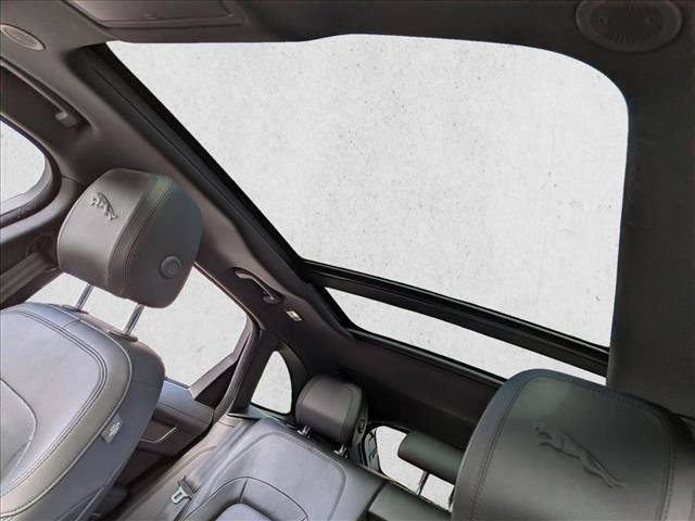 Used 2021 Jaguar F-PACE S image 15
