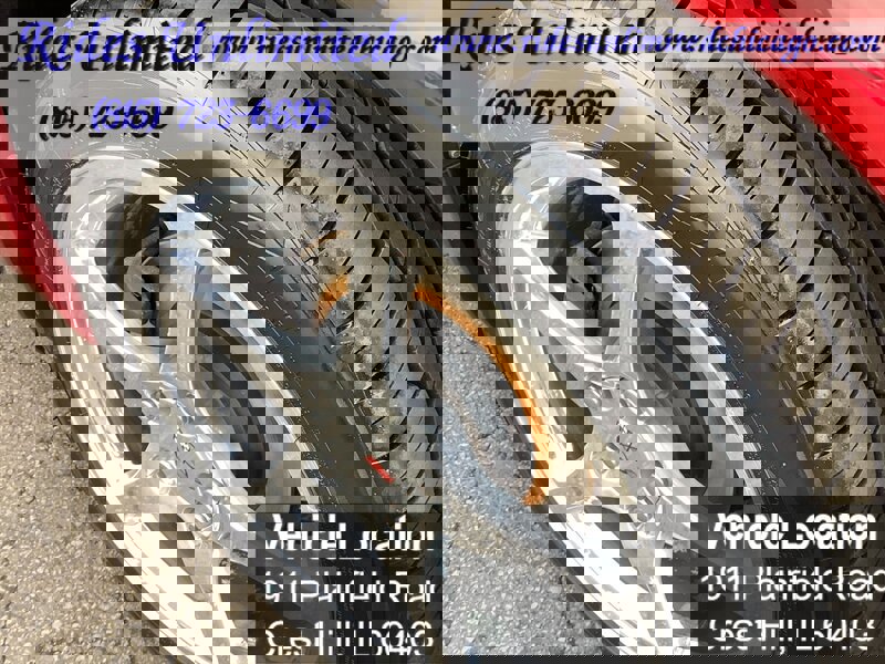 Used 2004 Chevrolet Corvette Coupe w/ Roof Package RWD image 39