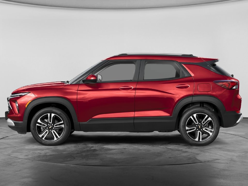 Used 2025 Chevrolet TrailBlazer LT AWD/4WD image 4