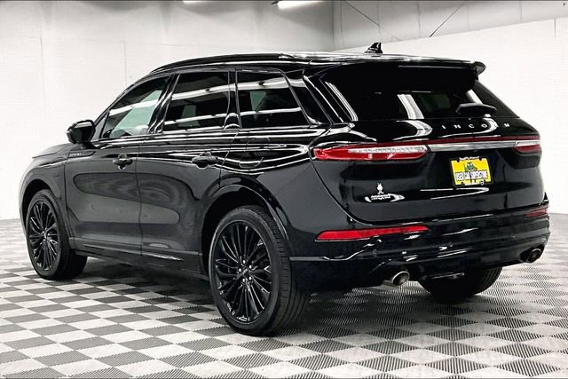 Used 2025 Lincoln Corsair Grand Touring w/ Equipment Group 302A image 3