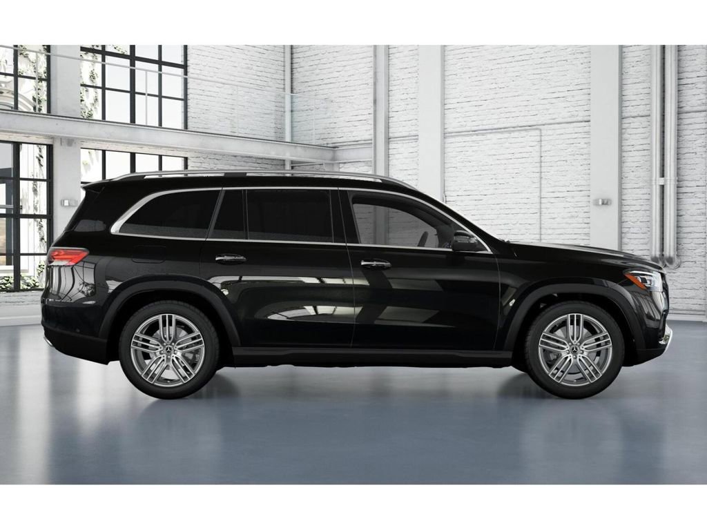 New 2025 Mercedes-Benz GLS 450 4MATIC image 2