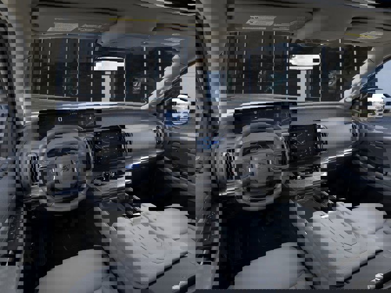 New 2025 Ford Expedition Active image 10