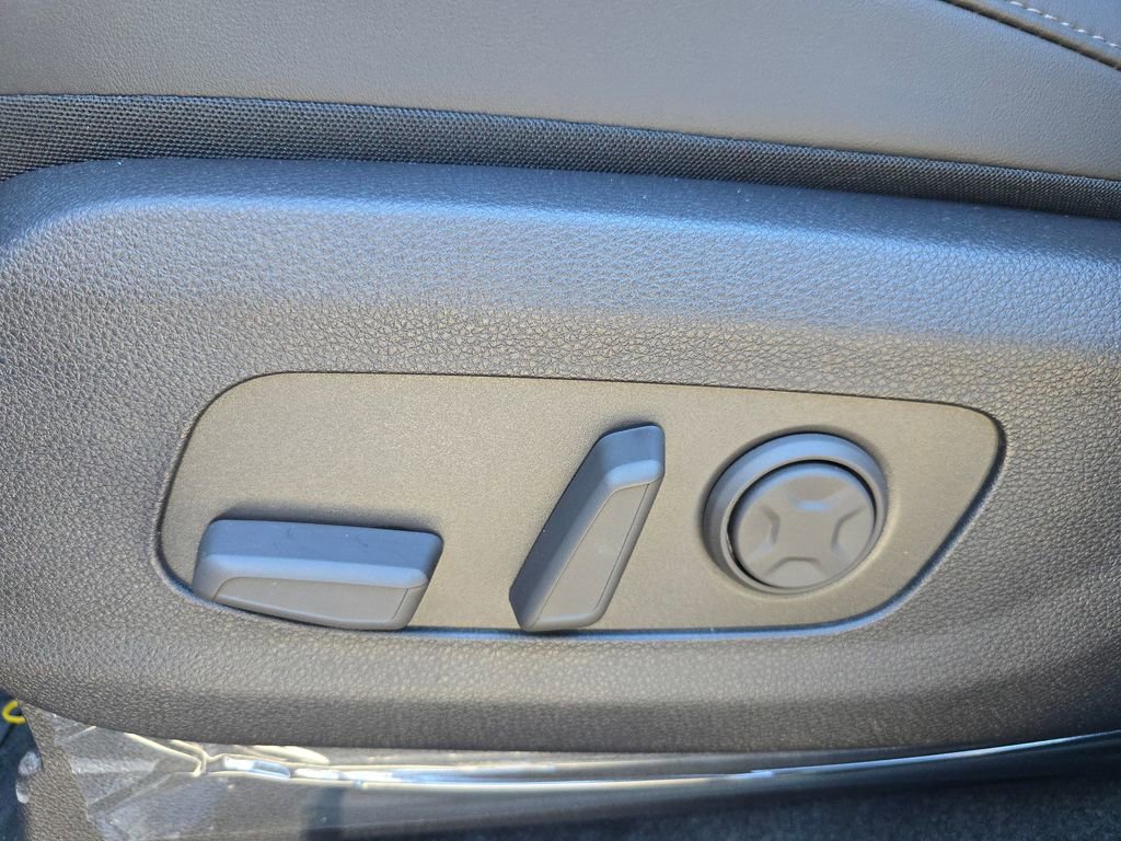 New 2026 Kia Carnival LXS image 29