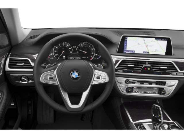 Used 2019 BMW 750i xDrive w/ Luxury Rear Seating Package AWD/4WD image 10