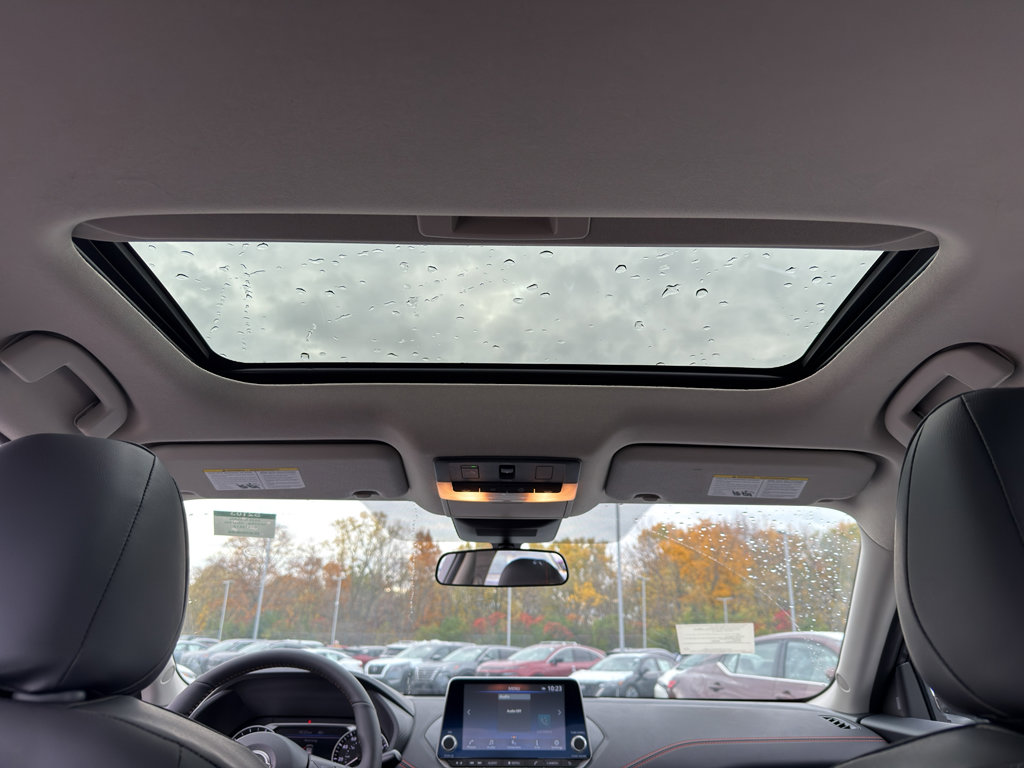 New 2025 Nissan Sentra SR image 29