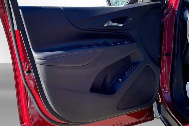 Certified 2019 Chevrolet Equinox Premier w/ LPO, Floor Liner Package AWD/4WD image 23