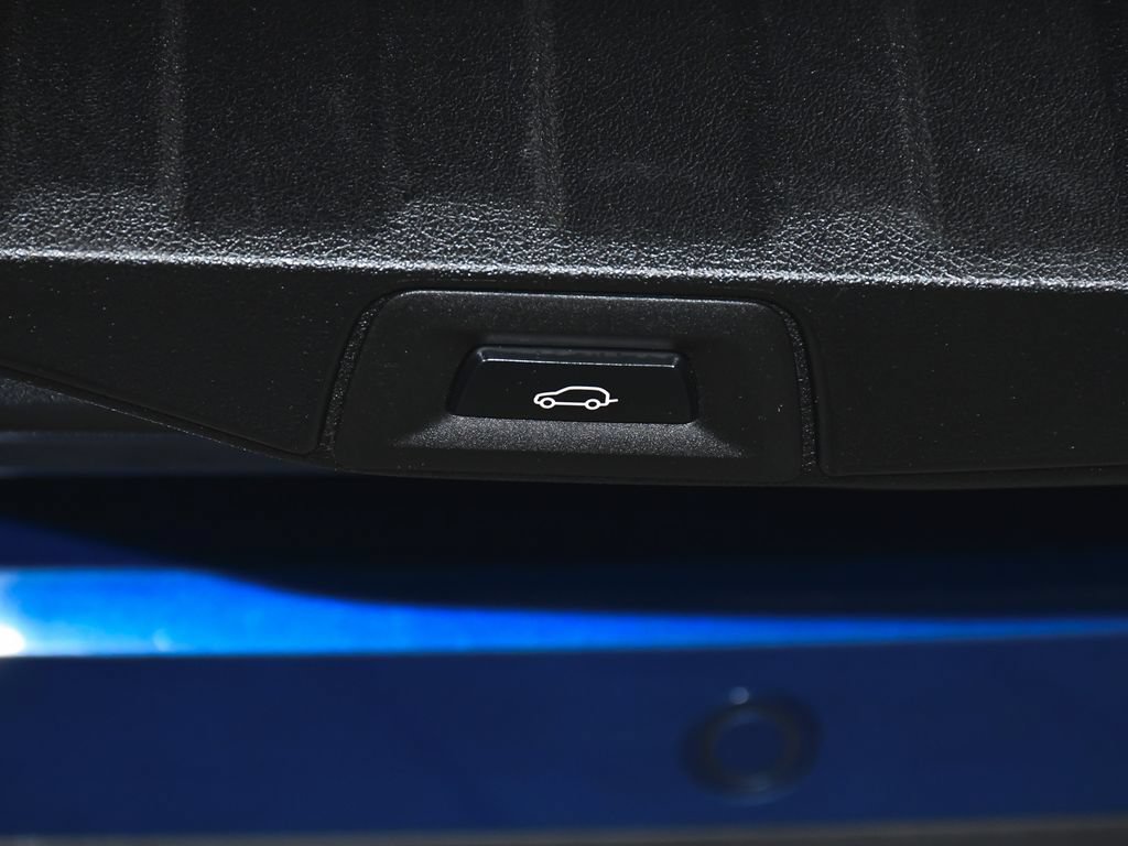 Used 2024 BMW X5 M60i AWD/4WD image 74