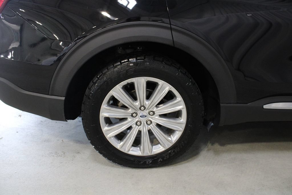 Used 2020 Ford Explorer Limited AWD/4WD image 28