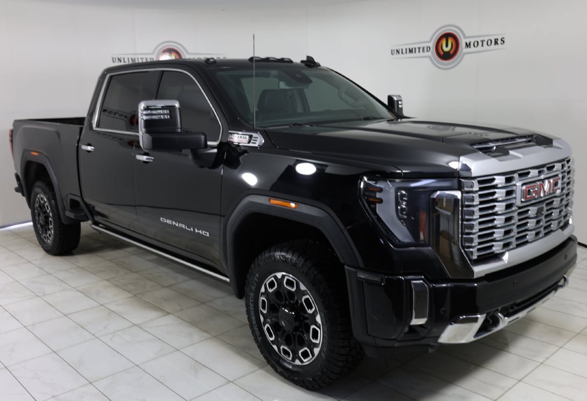 Used 2024 GMC Sierra 2500 Denali AWD/4WD image 34