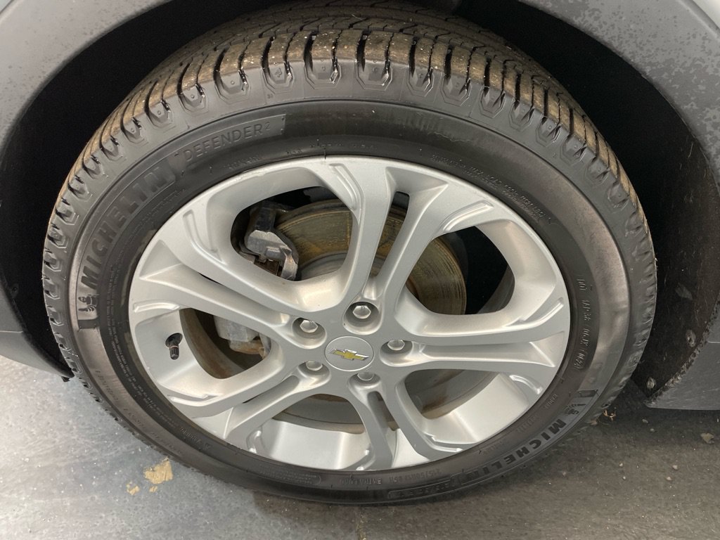 Used 2020 Chevrolet Bolt LT FWD image 15