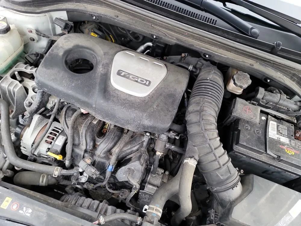 Used 2018 Hyundai Elantra Sport w/ Sport Premium Package 03 FWD image 28