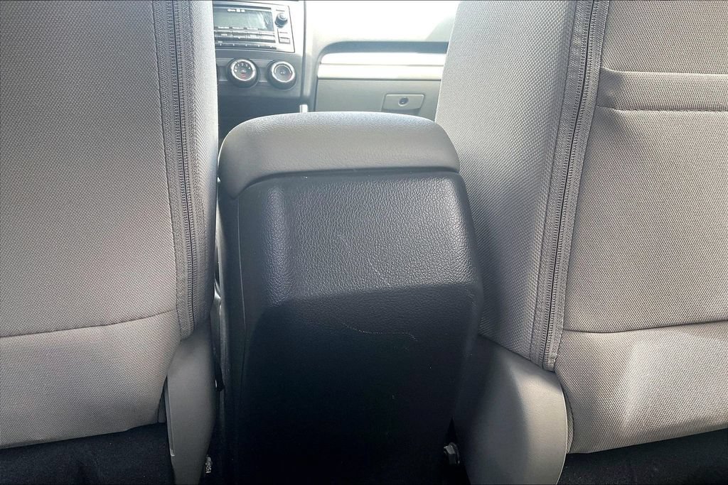 Used 2014 Subaru Forester 2.5i Premium w/ All-Weather Package AWD/4WD image 39