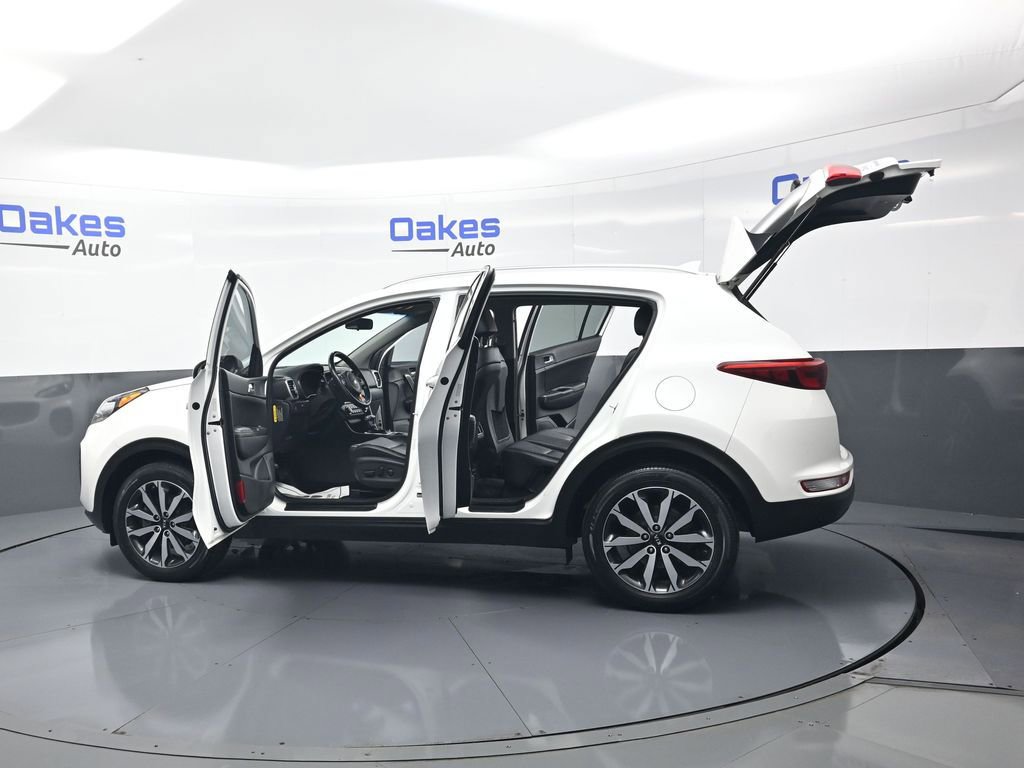 Used 2017 Kia Sportage EX image 56