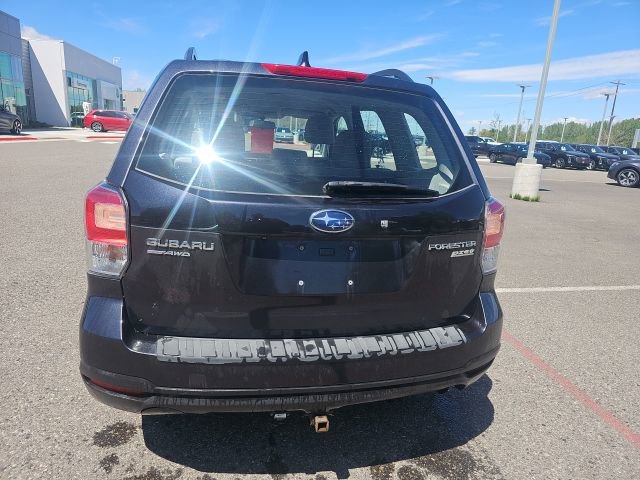 Used 2017 Subaru Forester 2.5i w/ Alloy Wheel Package AWD/4WD image 5