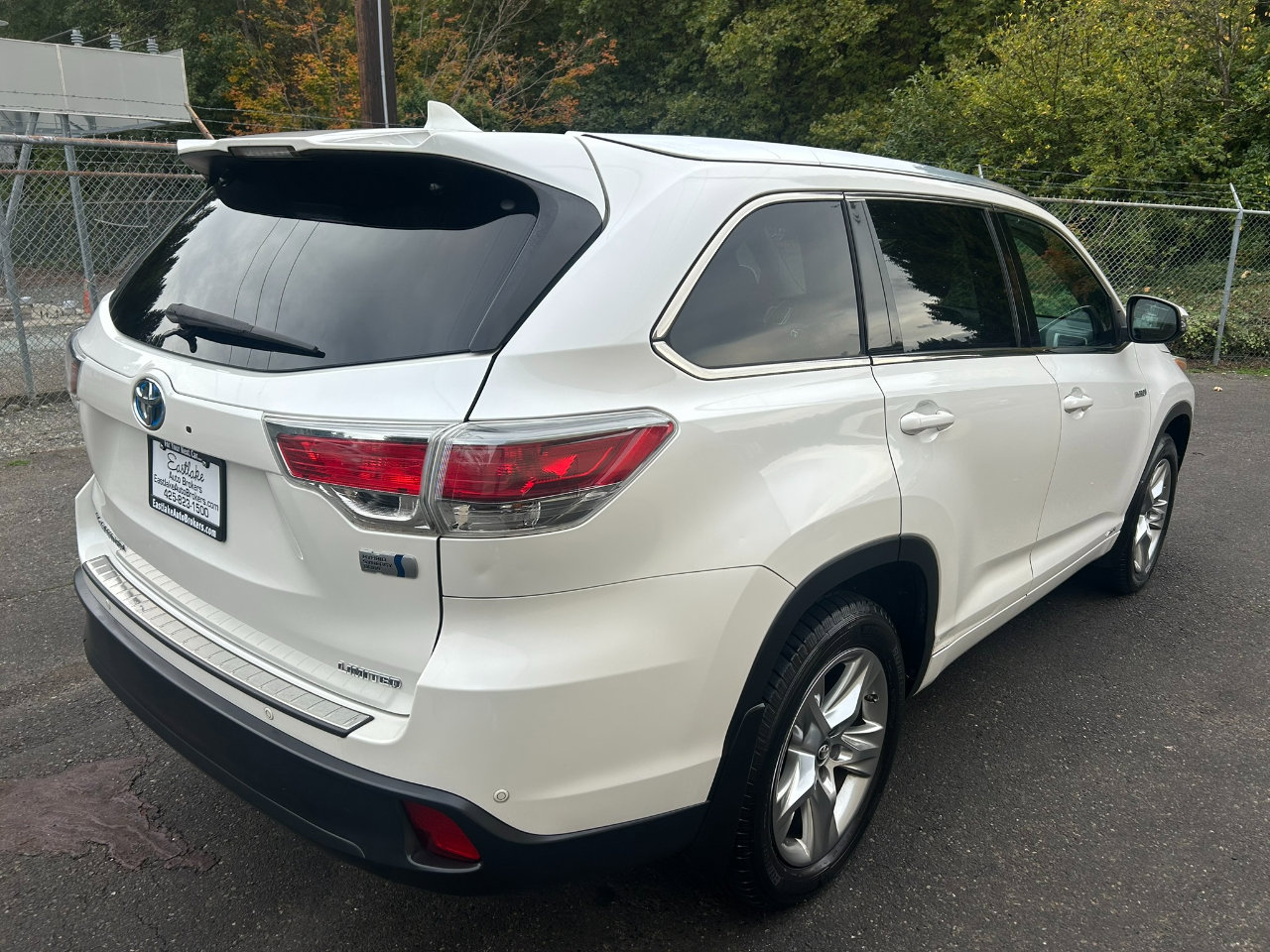 Used 2016 Toyota Highlander Limited Platinum image 5