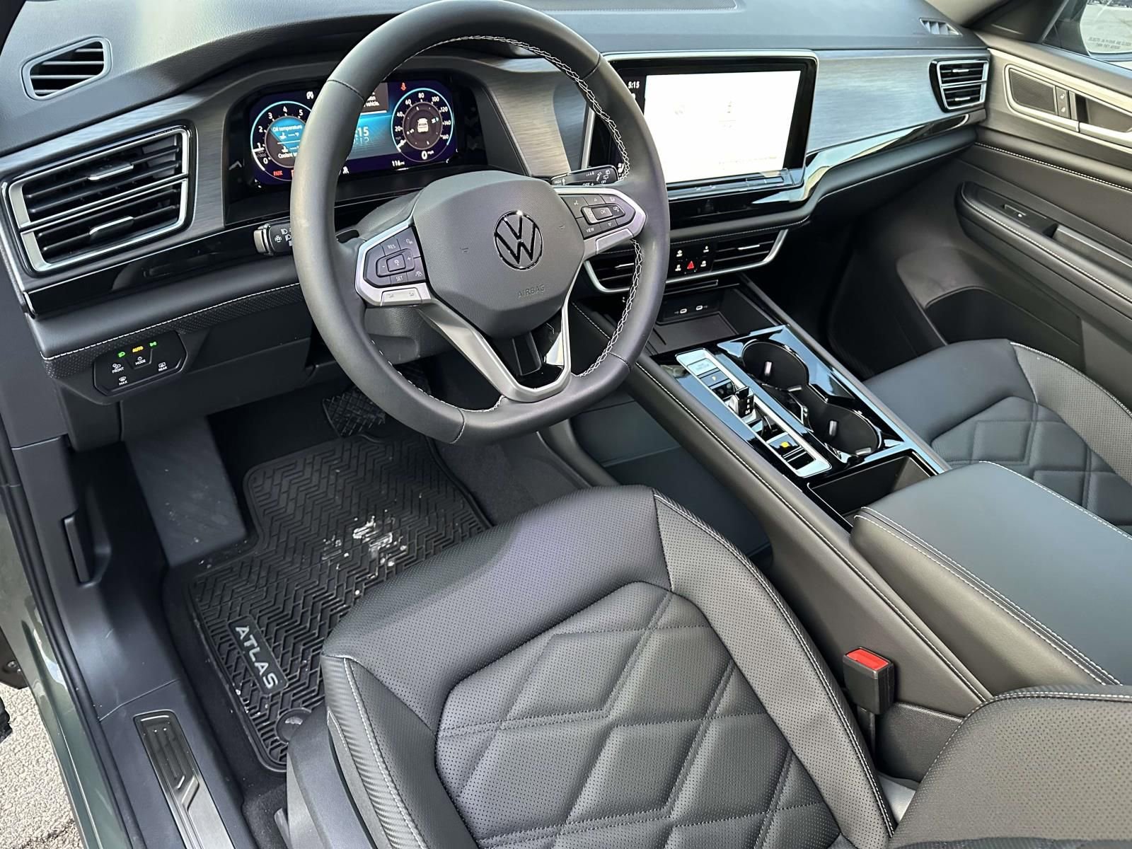 New 2026 Volkswagen Atlas Cross Sport SE image 10