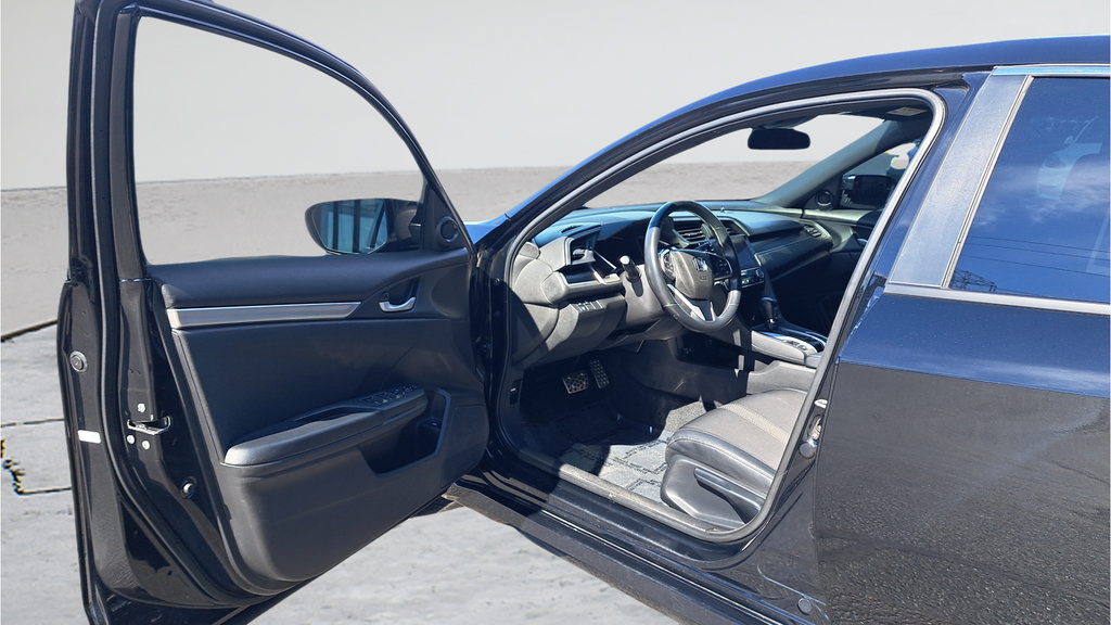 Used 2020 Honda Civic Sport image 28