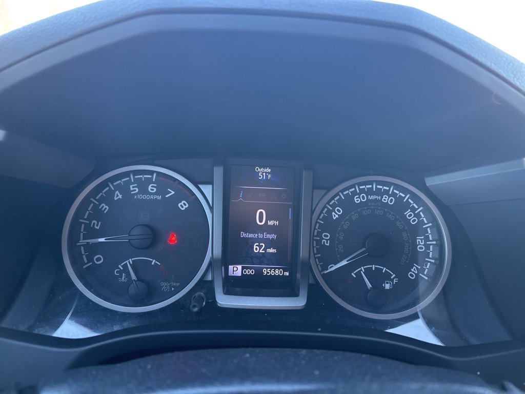 Used 2019 Toyota Tacoma SR5 image 15