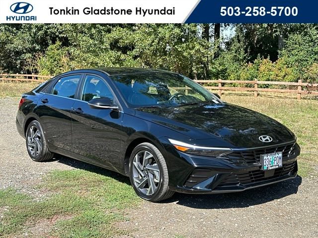 Used 2025 Hyundai Elantra Limited