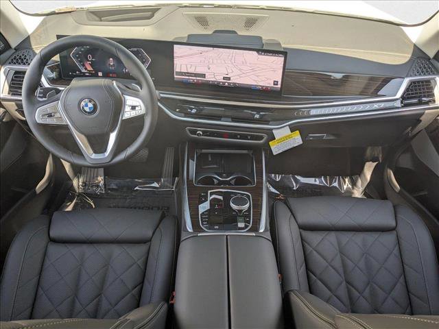 Used 2026 BMW X7 xDrive40i w/ Premium Package image 15