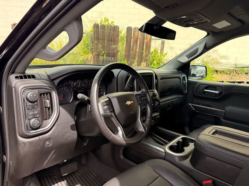 Used 2019 Chevrolet Silverado 1500 LTZ w/ LTZ Plus Package AWD/4WD image 2
