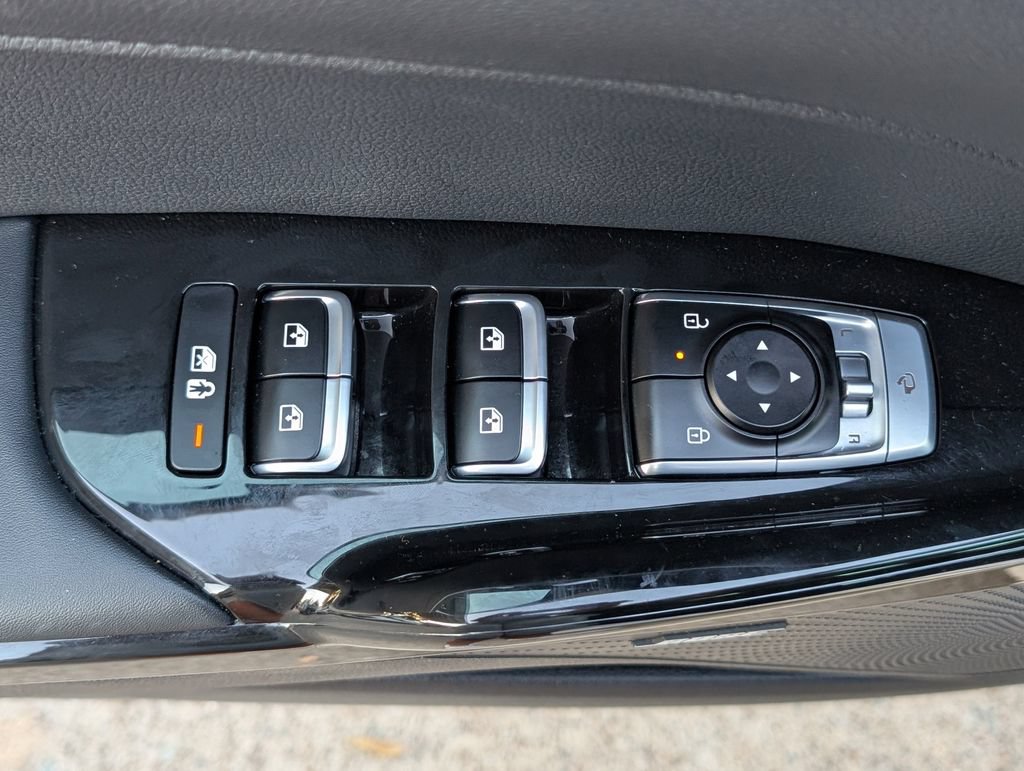 Used 2025 Kia K5 EX FWD image 20