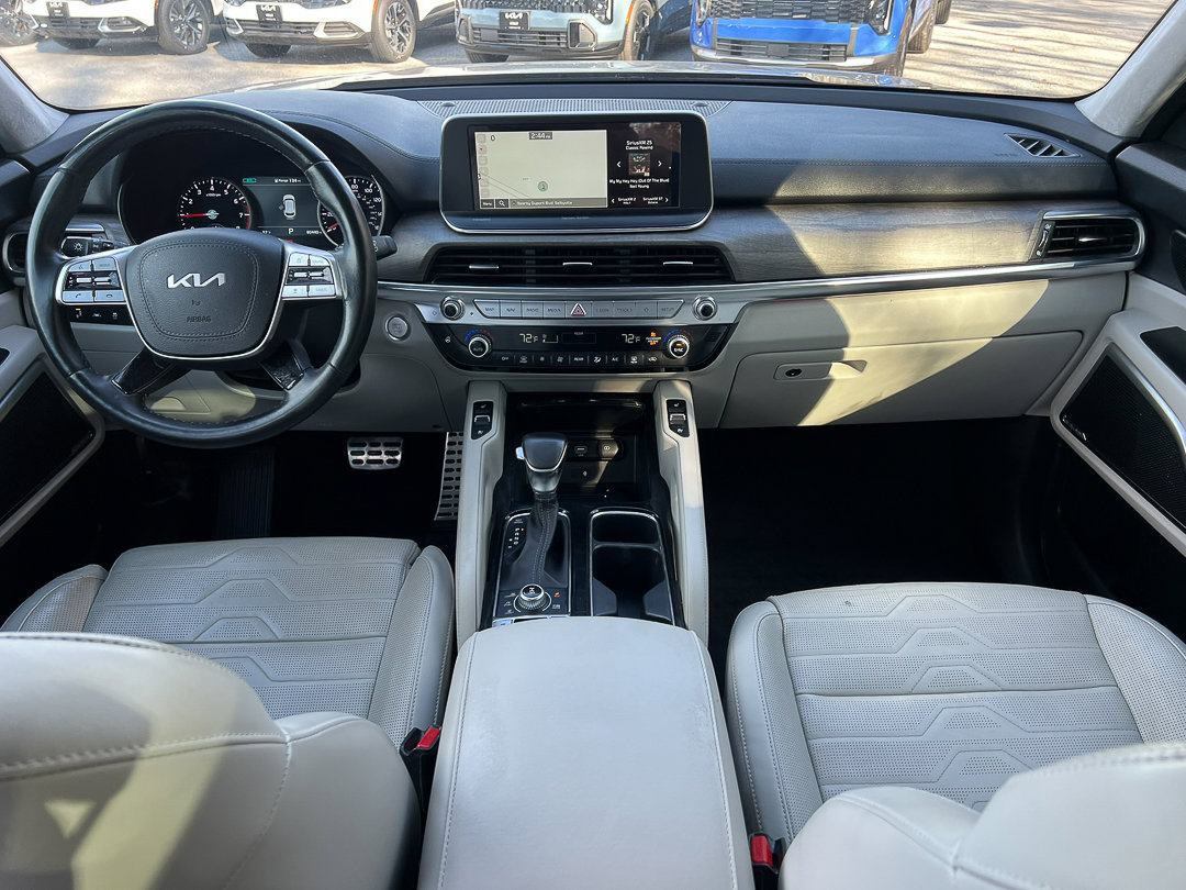 Used 2022 Kia Telluride SX w/ SX Prestige Package image 35