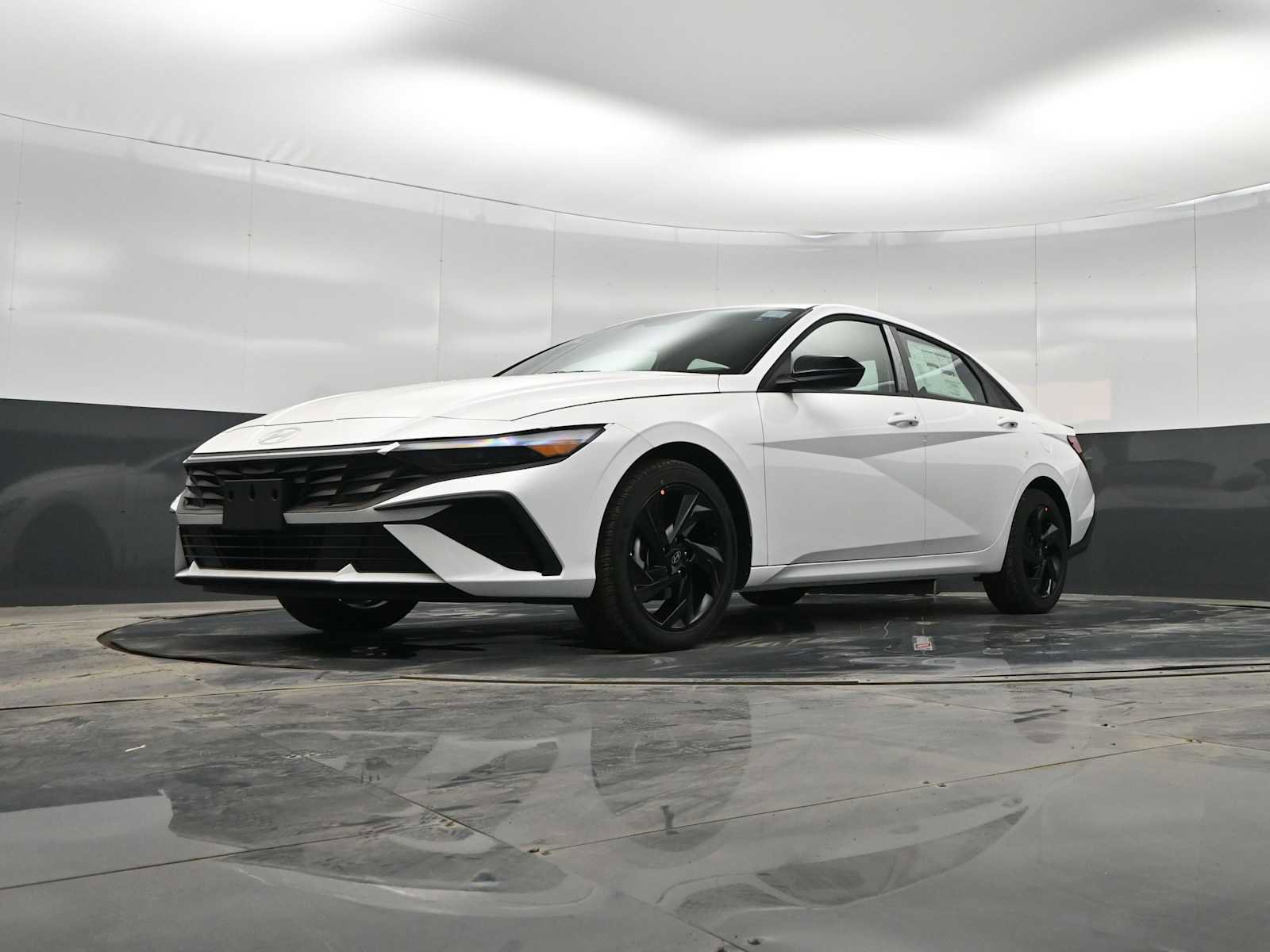 New 2026 Hyundai Elantra Sport image 32