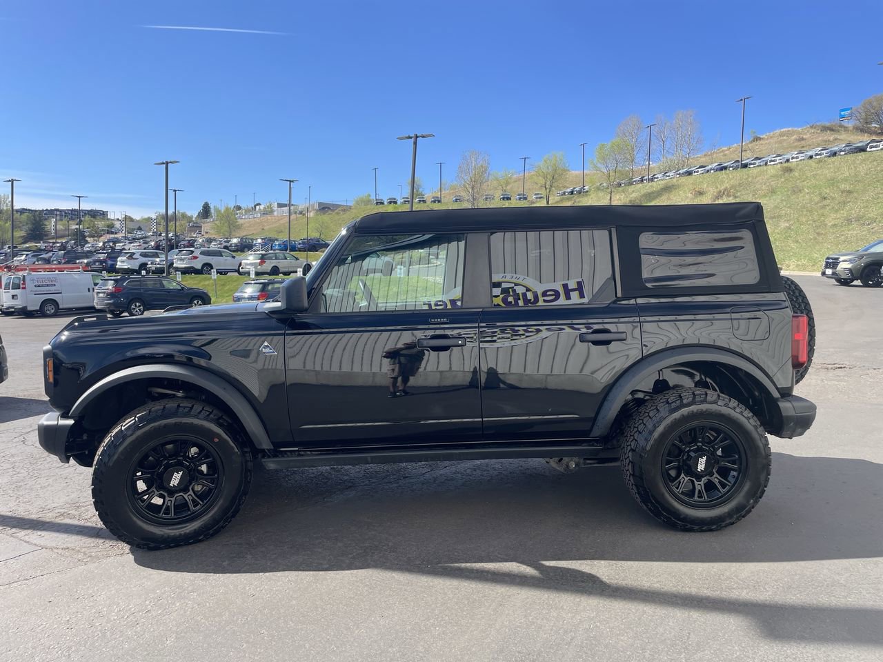 Used 2023 Ford Bronco Black Diamond AWD/4WD image 4