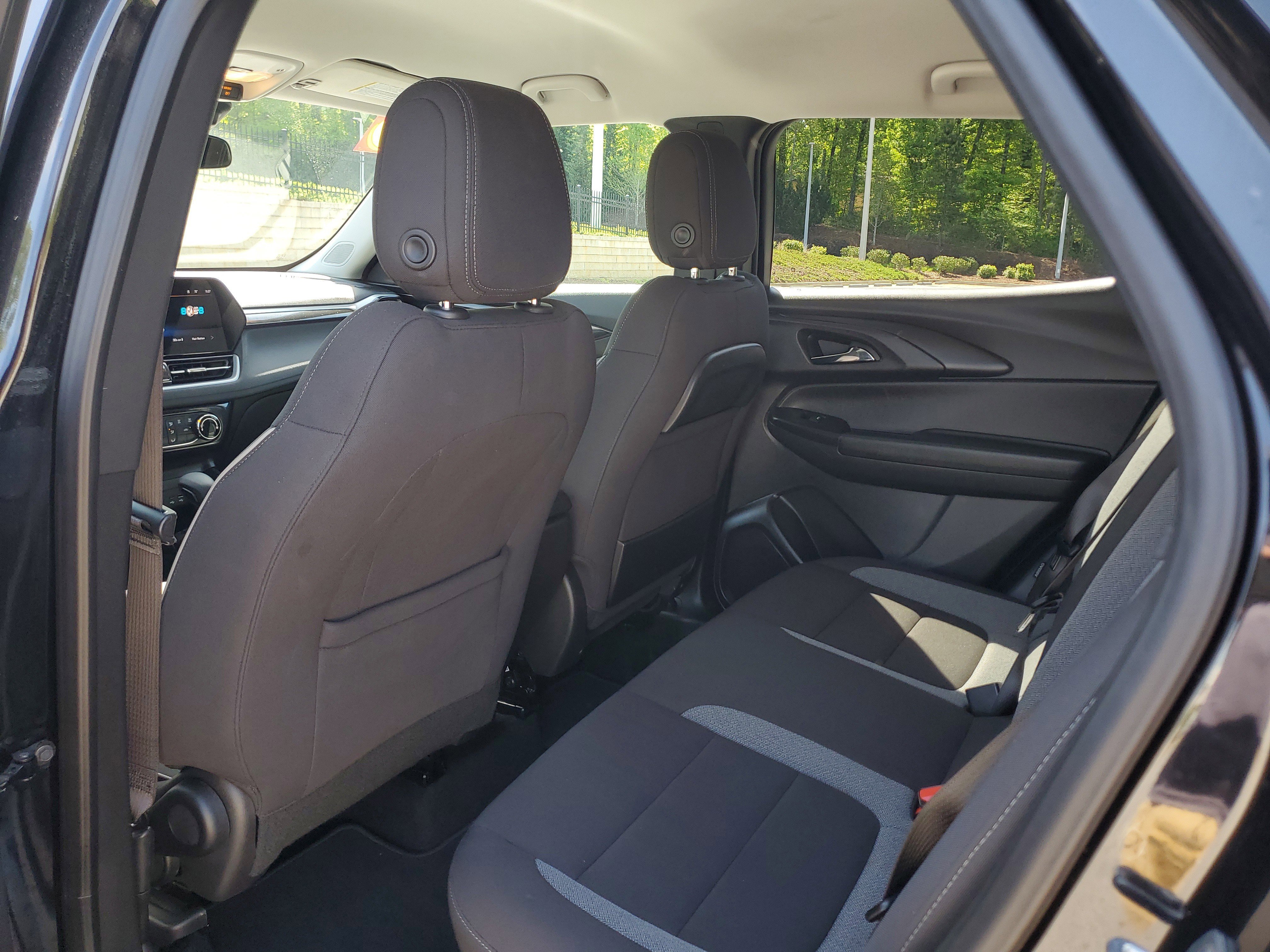 Used 2025 Chevrolet TrailBlazer LT FWD image 11