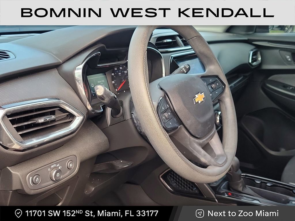 Used 2023 Chevrolet TrailBlazer LT w/ Convenience Package image 8