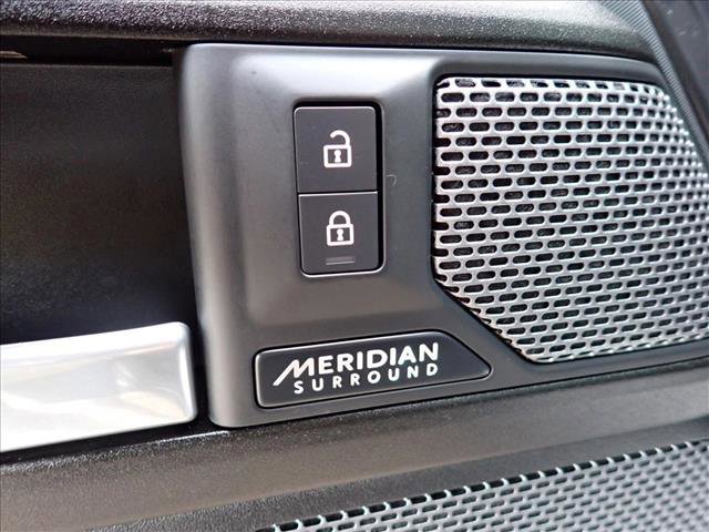 Used 2024 Land Rover Defender 110 V8 image 15