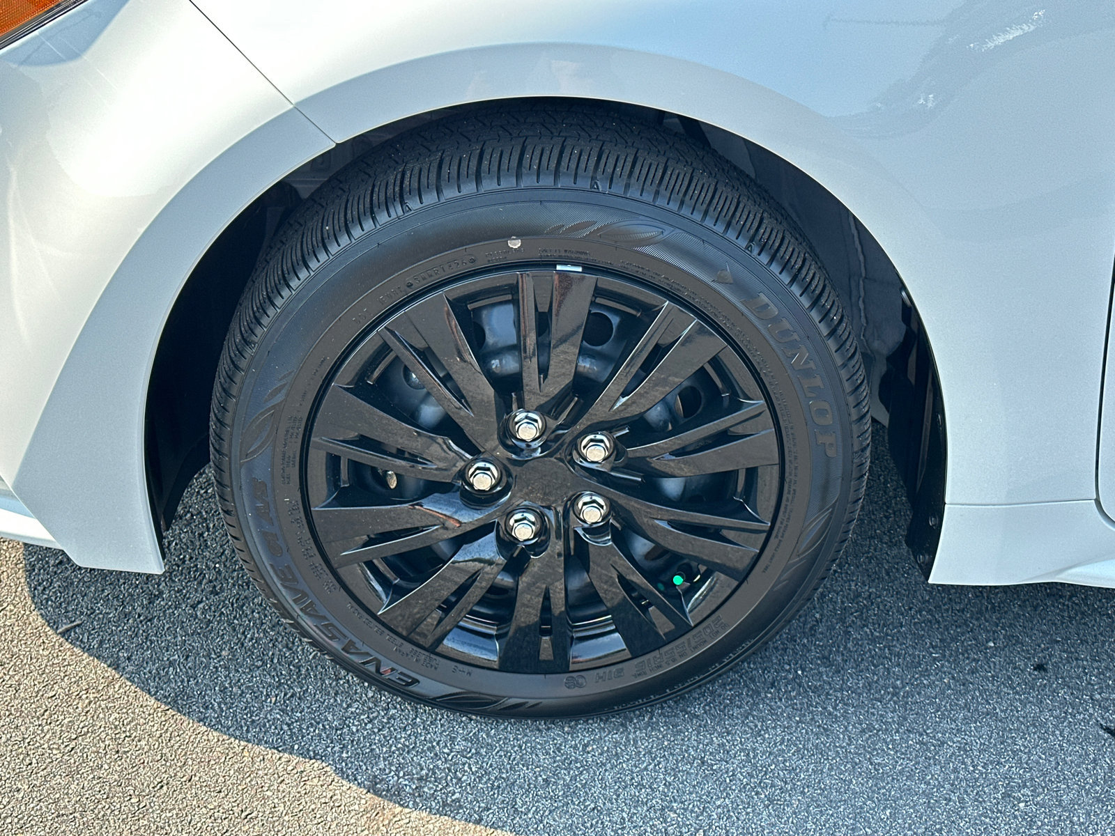 Used 2026 Toyota Corolla LE FWD image 13