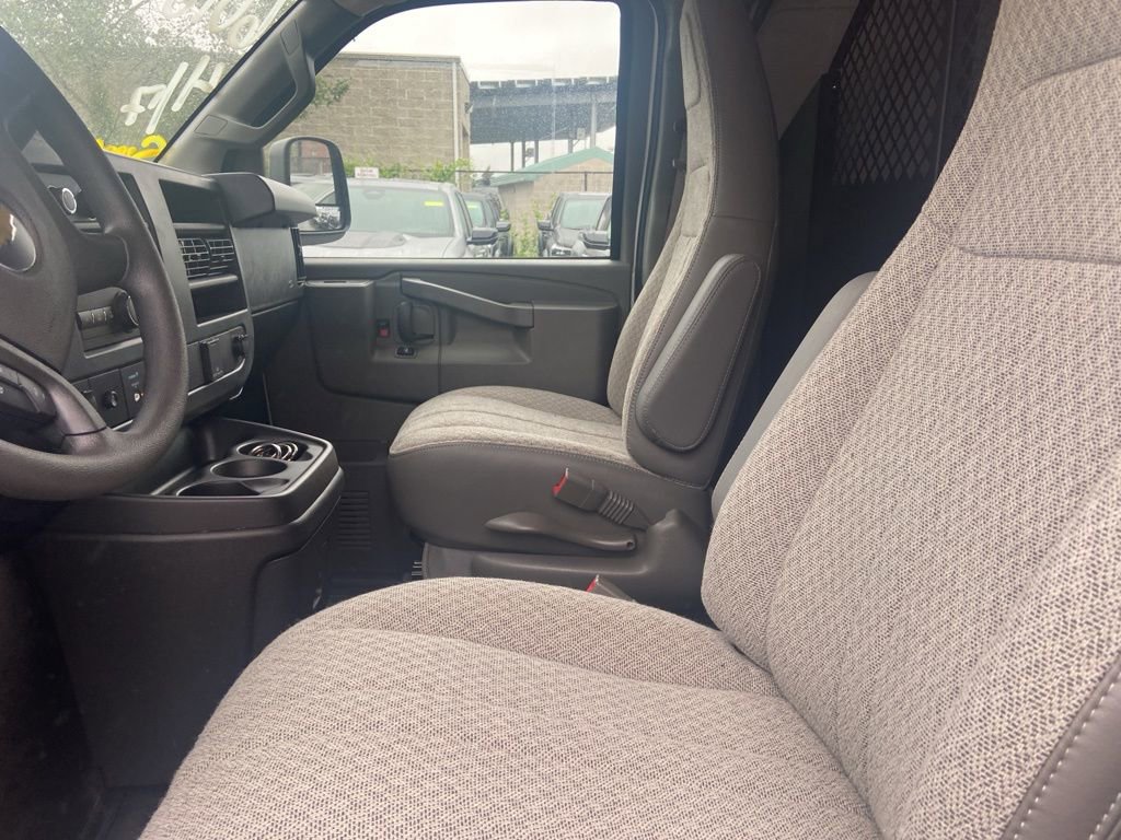 New 2025 Chevrolet Express 2500 w/ Communications Package image 8