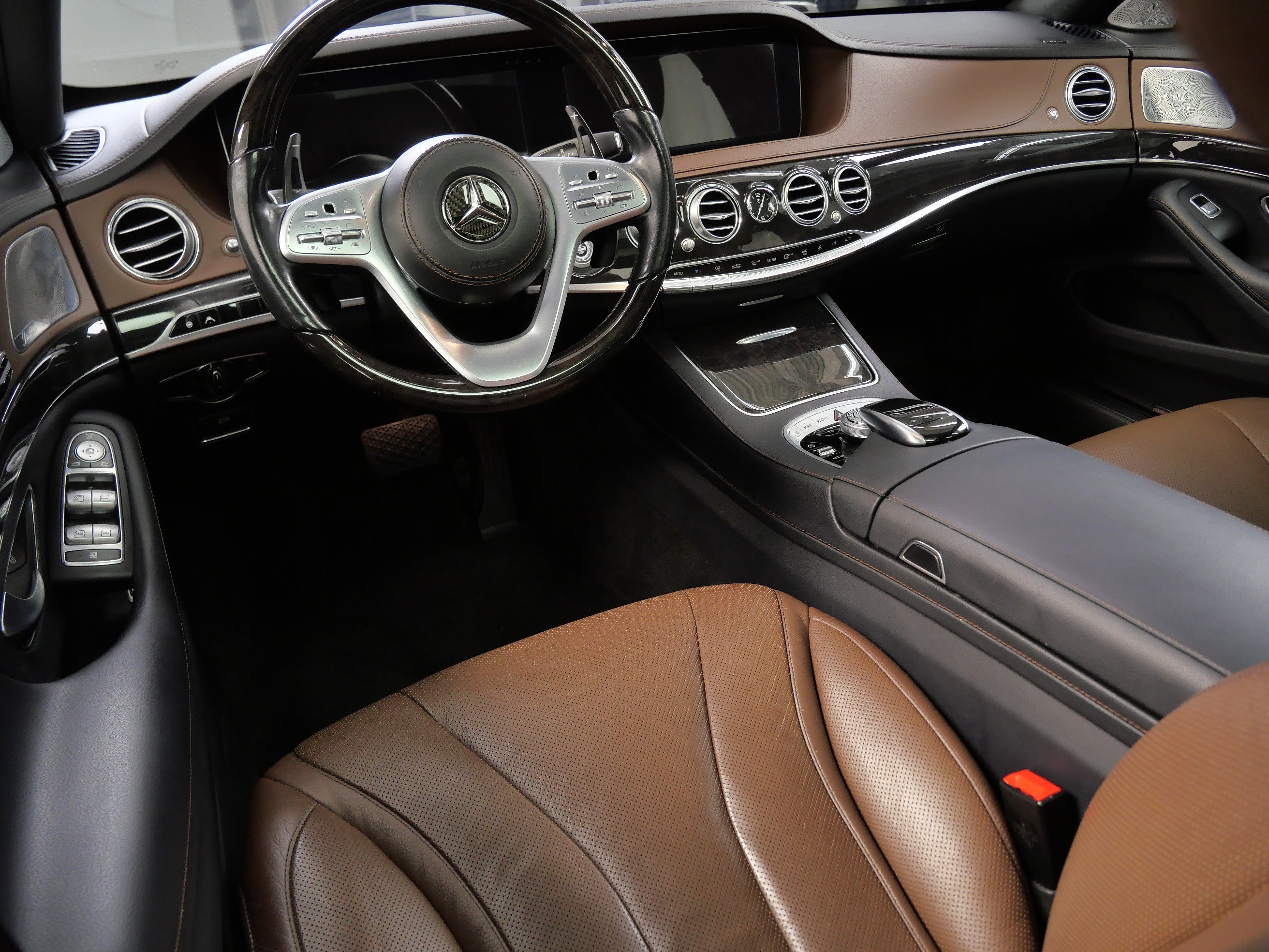 Used 2018 Mercedes-Benz S 450 4MATIC Sedan w/ Premium Package image 2