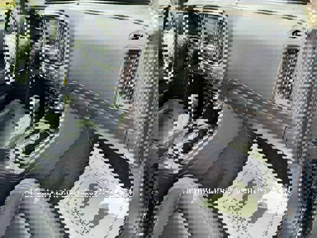 Used 2021 GMC Canyon AT4 w/ Driver Alert Package image 30