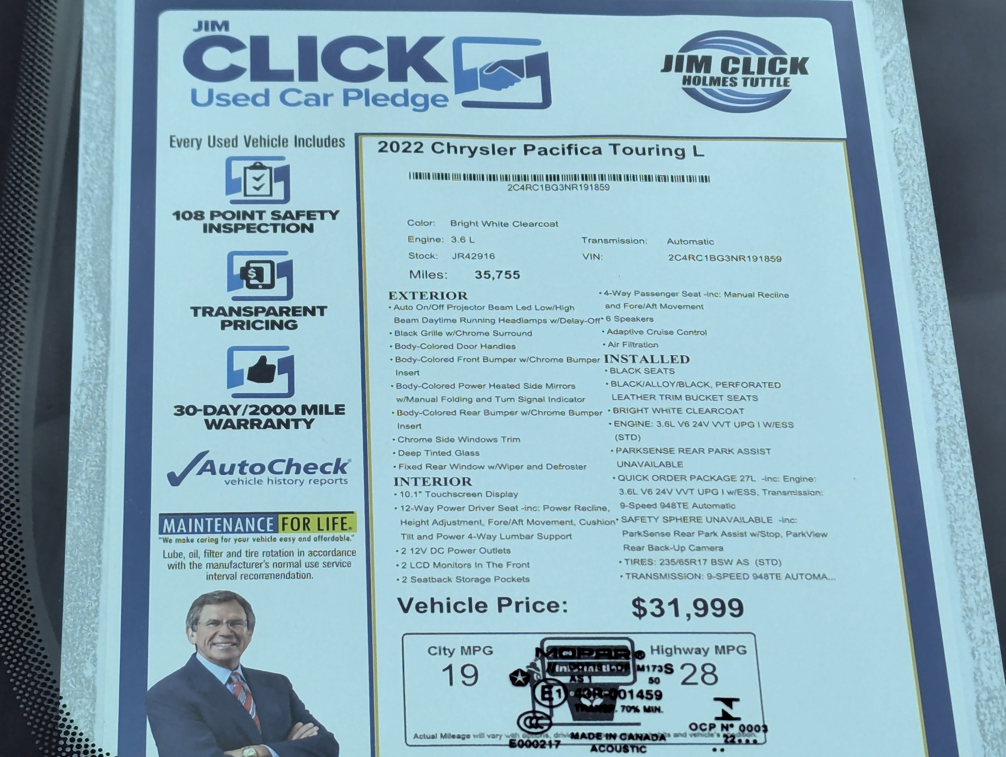 Used 2022 Chrysler Pacifica Touring-L image 13