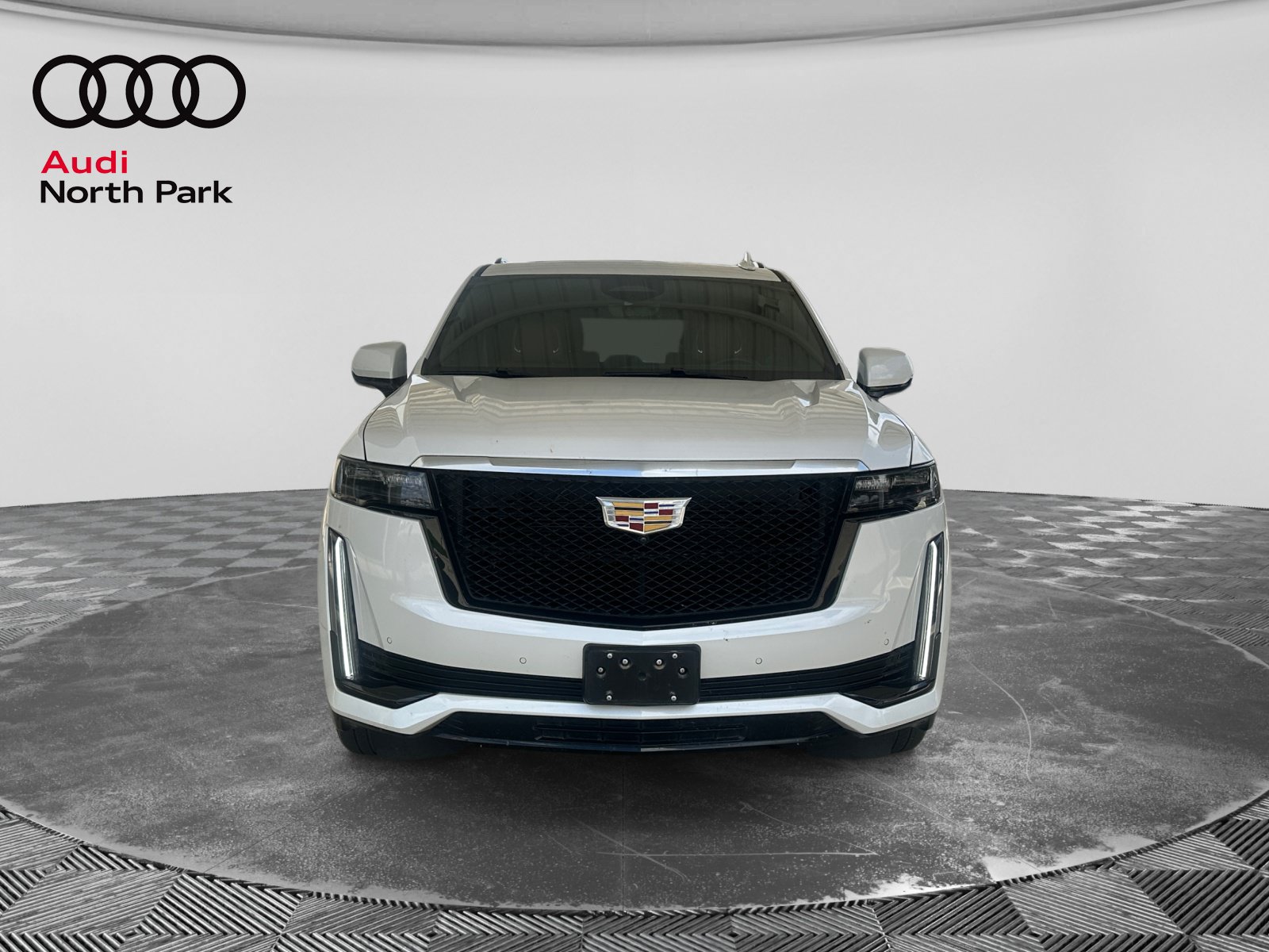 Used 2022 Cadillac Escalade Sport w/ Touring Package AWD/4WD image 8