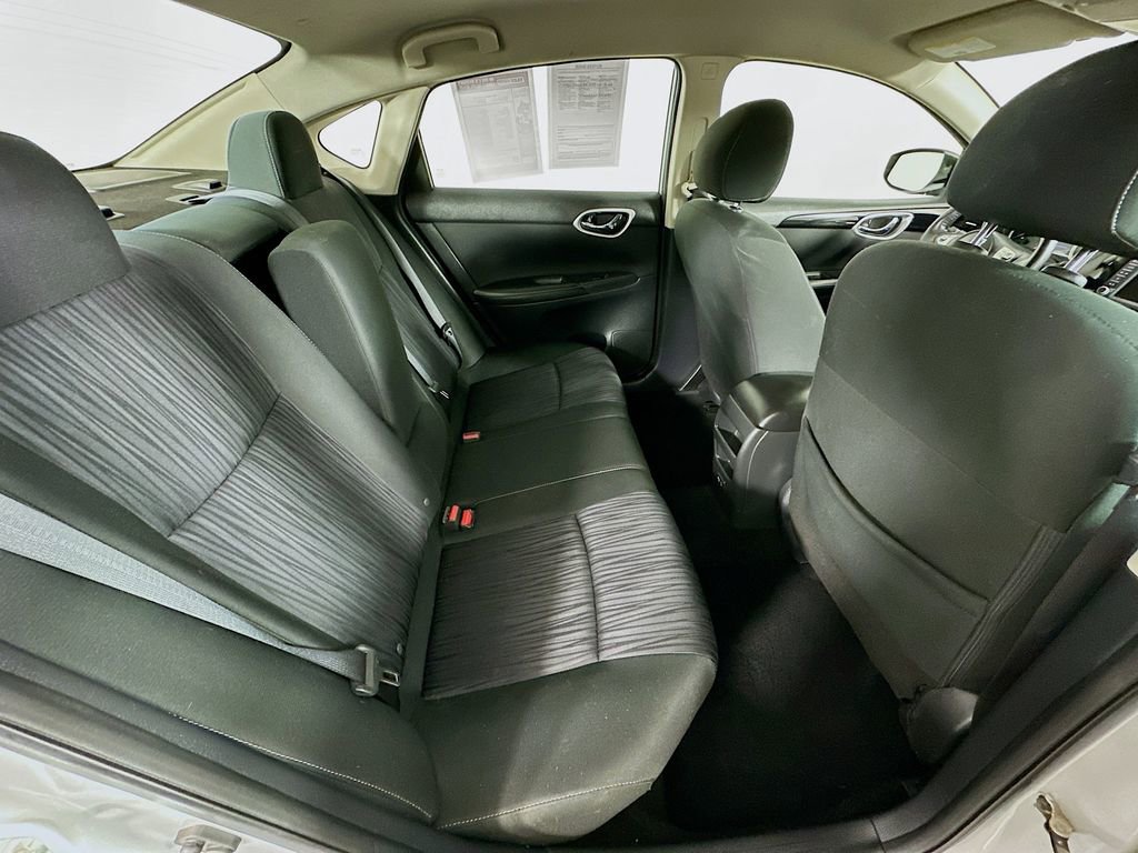 Used 2019 Nissan Sentra SV FWD image 32