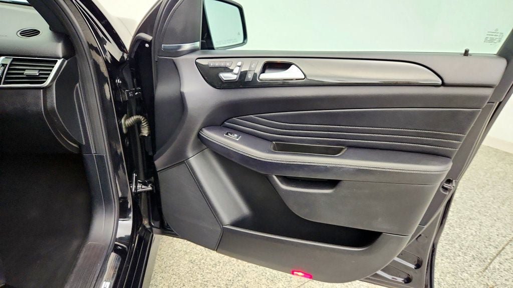 Used 2018 Mercedes-Benz GLE 43 AMG 4MATIC image 24